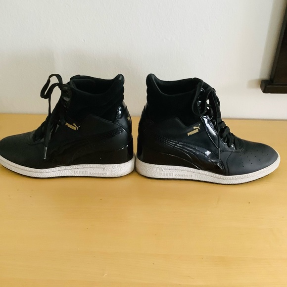 puma advantage wedge sneaker